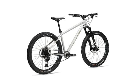 2022 Whyte 905 V4 Hardtail Mountain Bike Gloss Cement