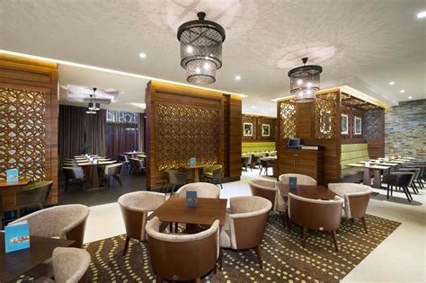 Hôtel Hilton Garden Inn Al Muraqabat 4 Émirats Arabes Unis