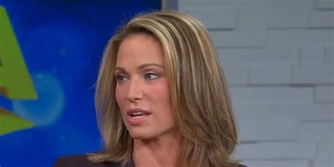 ABC S Amy Robach Has Breast Cancer Will Undergo Double Mastectomy HuffPost
