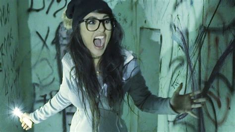 Scary Stuff Sssniperwolf Scariest Tiktok Ever 15 Second Clip Leaves The Internet Horrified
