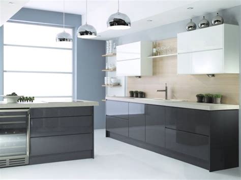 Dust grey is the latest shade fro the hugely popular palette to make it into mainstream kitchens. handleless kitchen doors dark grey - Google Search ...