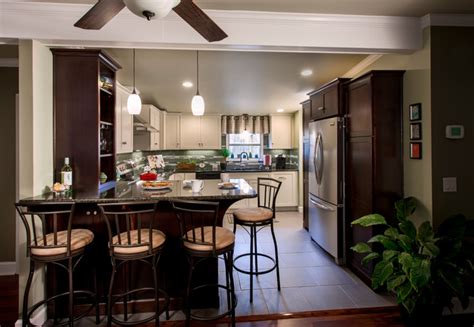 A kitchen remodel can see up to an 85% return on your investment. 2013 Lowe's Kitchen Makeover - Traditional - Kitchen ...