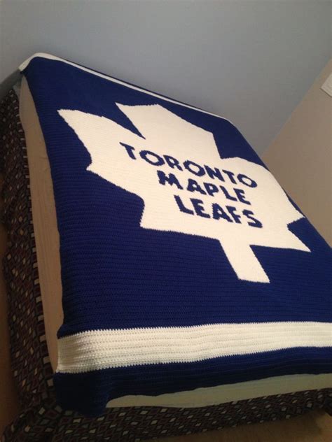 Knitting Pattern For Toronto Maple Leafs Mike Nature