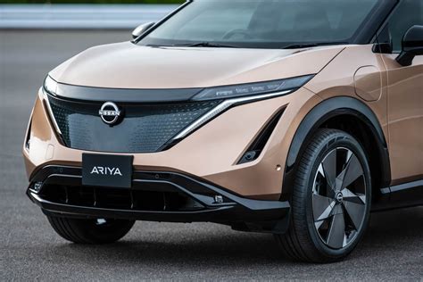 The 2022 Nissan Ariya Is A 389hp Pure Ev Crossover With Up To 300 Mile
