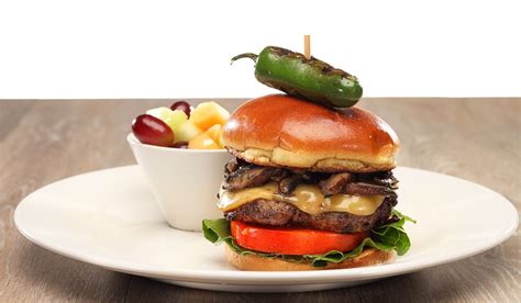 Firebirds Chipotle Gouda Mushroom Burger Is A Summer Staple Try This