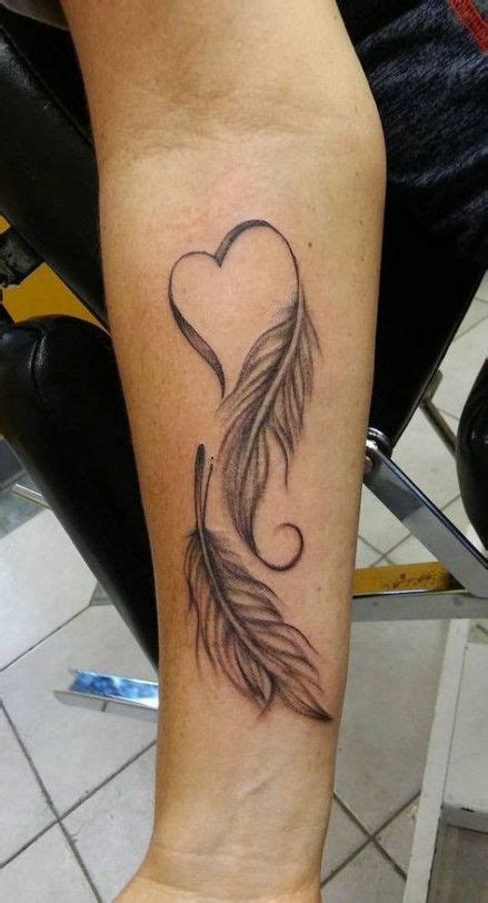 Tattoo Bird Feather Heart 31 Ideas Feather Tattoos Feather Tattoo