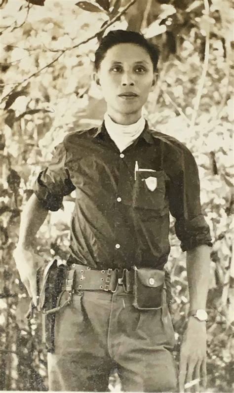 Photo Of Viet Cong Officer Wearing Plastic Medal And Pistol Enemy Militaria