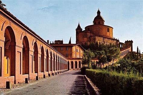 2023 Porticoes Of Bologna And Basilica San Luca Guided Tour