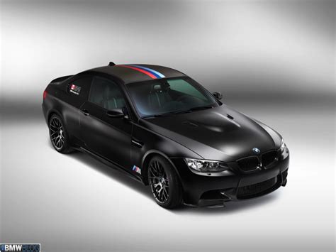 Not as spicy as the m4 gts but tastier than the standard m4 competition package. World Premiere: BMW M3 DTM Champion Edition model