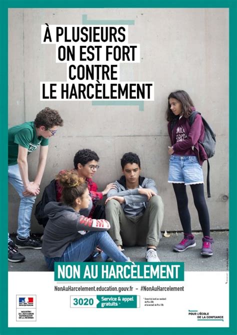 Campagne Non Au Harcèlement A Plusieurs On Est Fort Contre Le Harcèlement Collège Joséphine