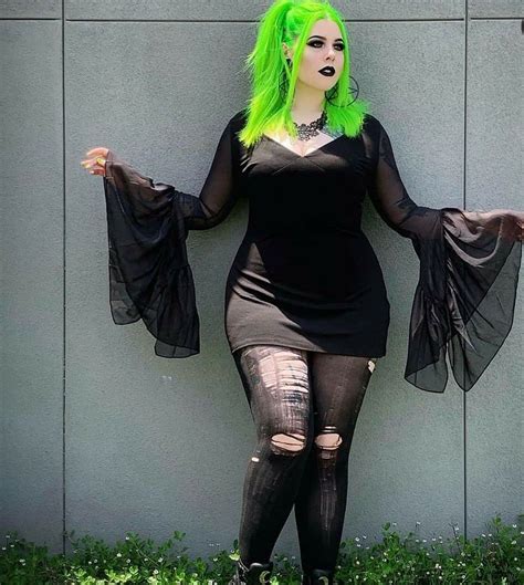 Goth Girl Outfits Goth Outfit Curvy Girl Outfits Edgy Outfits Outfit Inspo Plus Size Goth