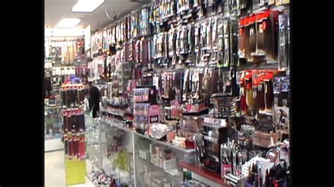 Welcome to Queen Beauty Supply Stores - YouTube