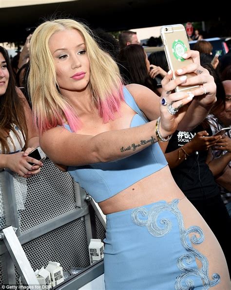 Iggy Azalea Before And After Photos Show Plastic Surgery