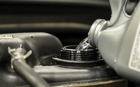 Maintaining Your Cars Cooling System Seeing The Experts Aamco Minnesota