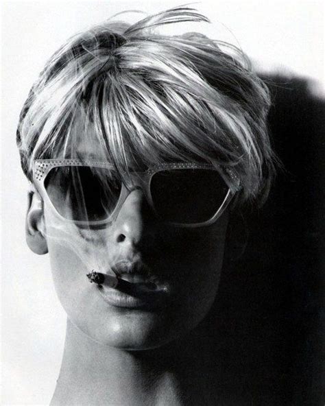Linda Evangelista Alberta Ferretti Early 90s Linda Evangelista Vogue