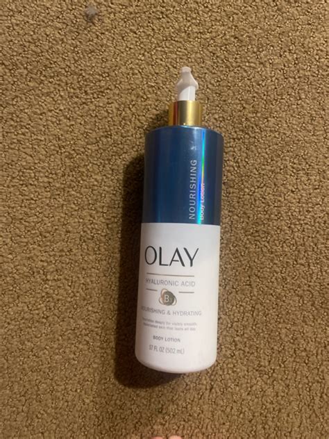 Olay Nourishing And Hydrating Body Lotion With Hyaluronic Acid 17 Fl Oz