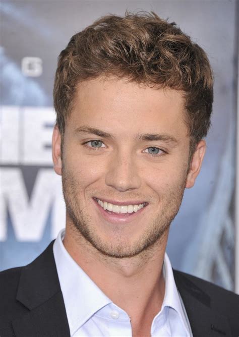 This Is What The Guy From Peter Pan Looks Like Now Jeremy Sumpter Jeremy Sumpter Peter Pan