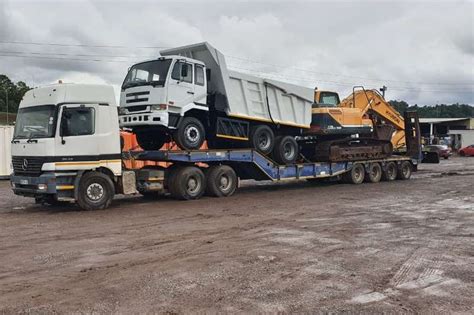 mercedes benz ton lowbed  hire lowbed truck  sale  gauteng
