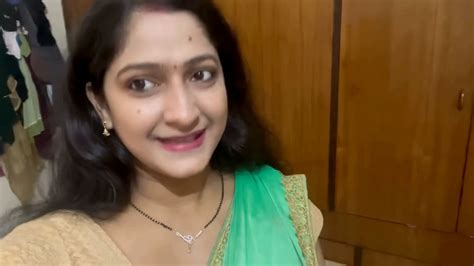 Marathi Lady Sexy Navel And Boobs In Green Saree Mkv Snapshot 00 05 506