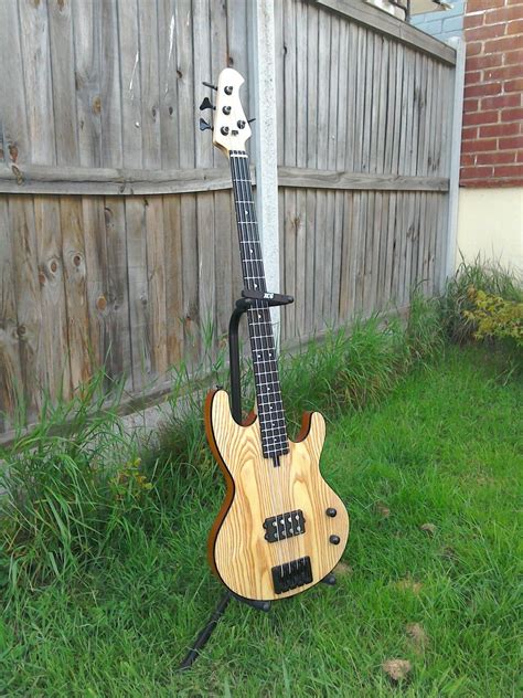 My Custom Bass Made In The Uk Custom Bass Guitar Bass Guitar