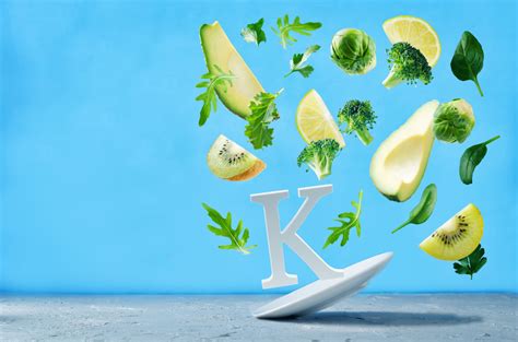 Vitamin k is a group of vitamins that the body needs for blood clotting, helping wounds to heal. La Vitamine K : Phylloquinone | Blog Eric Favre