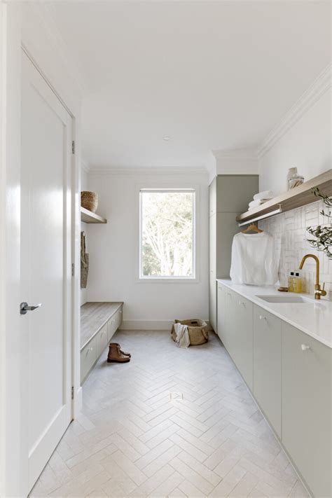 The Best Laundry And Mudroom Design Combo Oak And Orange