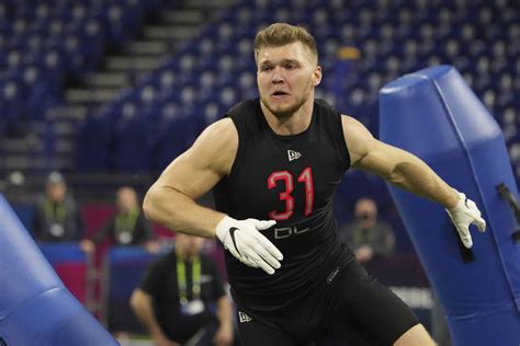 Nfl Combine Results 12 Standouts From The Edge Rusher Group Pride Of Detroit