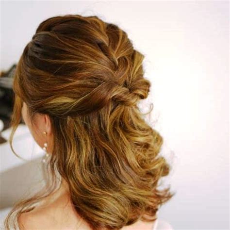People consider medium length hair as the middle spot of hairstyling. 25 Most Dazzling Prom Updos for Long Hair You Must not Miss
