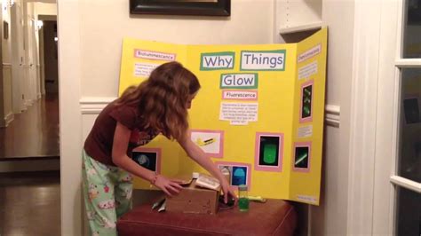 Peytons First Grade Science Fair Project Glowing Water Youtube