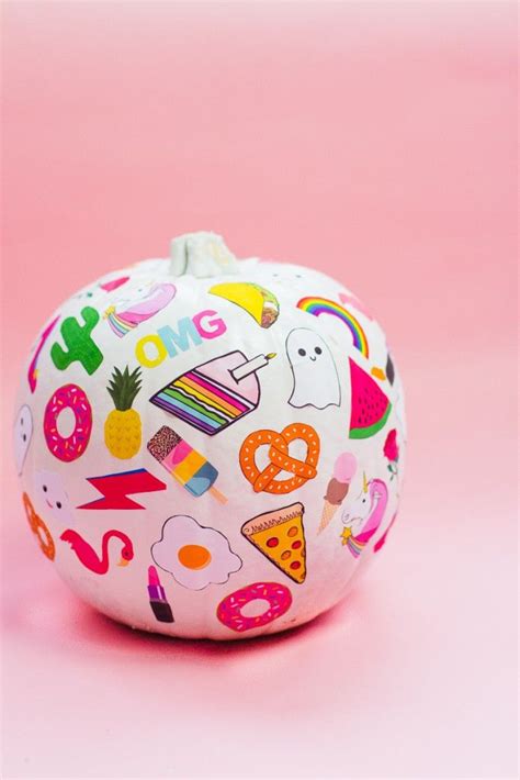 How To Make Diy Flair Pumpkins For Halloween Using These Fun And Colorful