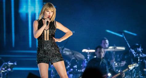 Taylor Swift Y Su Emotivo Discurso Para Celebrar El Mes Del Orgullo Lgbt Video Tvmas El