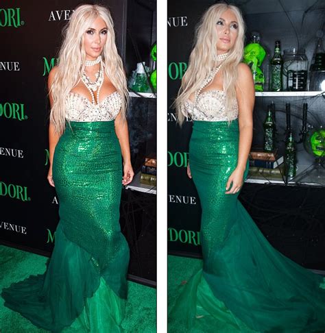 Shampalove Splash Kim Kardashian Becomes A Mermaid On Halloween