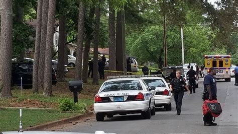 1 Dead 2 Injured After Southwest Huntsville Shooting