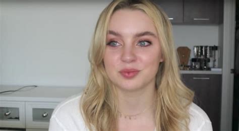 Youtuber Slams Media For Romanticising Suicide In Emotional Video