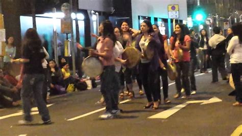 Filipino Girls Dancing In The Streets Youtube