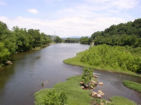 James River View From Percivals Island Lynchburg Virgin Flickr