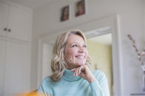 Smiling Ambitious Mature Woman Looking Away — Mature Adult Hope