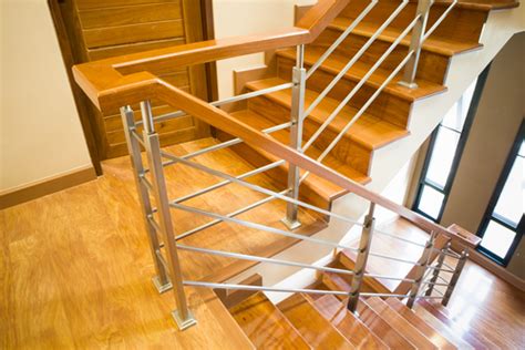 Top 15 Modern Steel Railing Design For Stairs