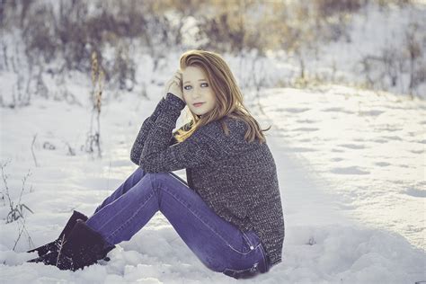 fotos gratis nieve invierno niña mujer cabello hembra retrato modelo primavera
