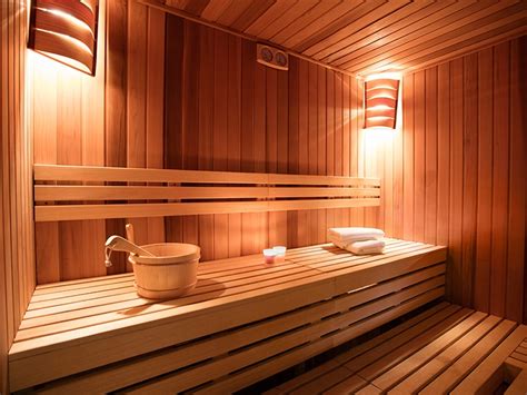 Sauna Use Linked To Lower Dementia Alzheimer S Risk