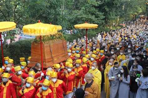 Funeral Held In Vietnam For Influential Monk Thich Nhat Hanh The