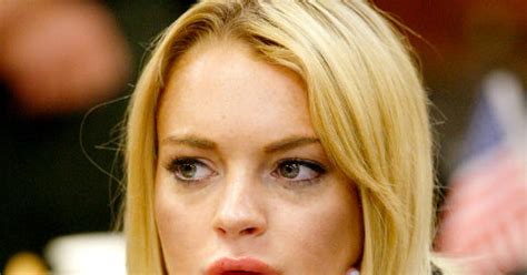 Lindsay Lohan Avoids Jail Time For Now Ny Daily News