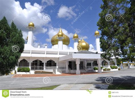 Bakal dilatih pengendali baru, sazali. Masjid Diraja Tuanku Munawir In Negeri Sembilan Stock ...