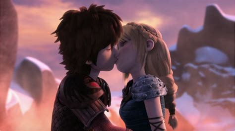 Hiccup And Astrids Romantic Kiss From Dreamworks Dragons Race To The Edge How Train Your