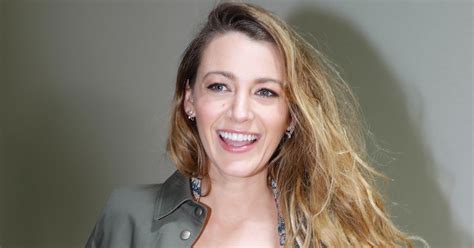 why blake lively deleted all of her instagram posts — except one
