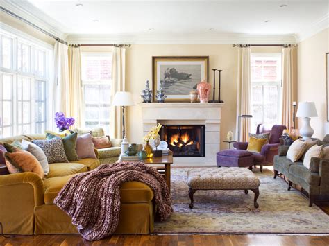 Room We Love Purple Reigns Supreme In This Hilltop Living Space Room
