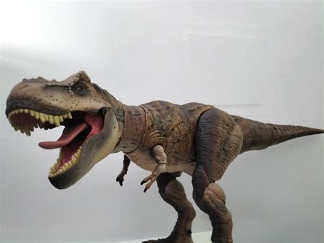 Jurassic World Live Tour T Rex Dinosaur 14 Tall Plush Toy Tyrannosaurus