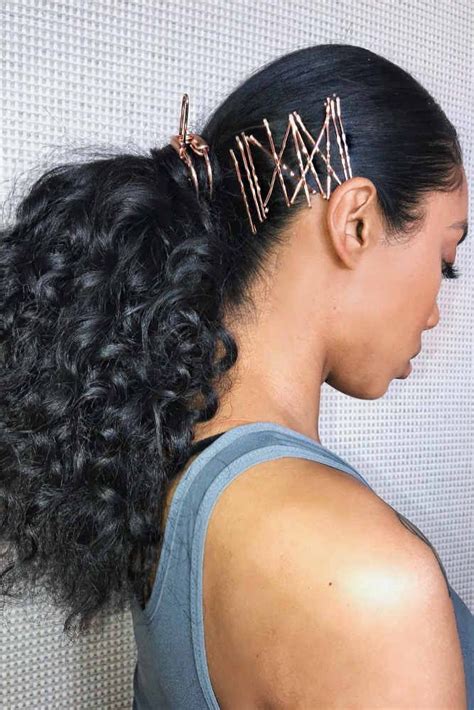 How to rock your curls on graduation day! Graduation Hairstyles for Gorgeous Diva Look in 2020 ...