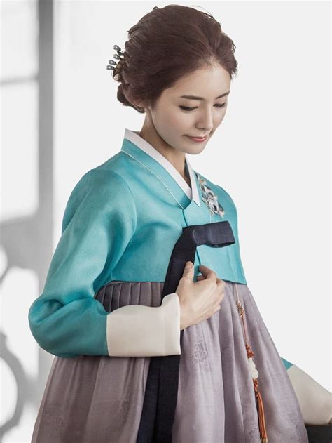 테힐라한복 맞춤 대여 결혼한복 웨딩 신부한복 혼주한복 한복드레스 전국매장 패션 한국 패션 레이스
