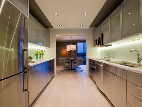 It makes use of only two kitchen walls, providing an open sensibility. Kitchen Layout Templates: 6 Different Designs | HGTV